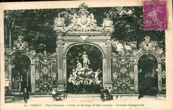 CPA Nancy Place Stanislas Grilles en Fer forge de Jean Lamour Fontaine d'Amphitrite 