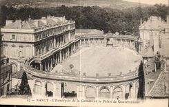 CPA Nancy l'Hemicycle de la Carriere et le Palais du Gouvernement 
