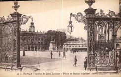 CPA Nancy Grilles de Jean Lamour Place et Statue Stanislas 