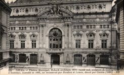 CPA Tours Theatre Municipal Rohard architecte 1872 facade Sud sculprure de Combarieux l'Interieur in
