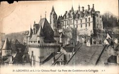 CPA Loches I et L le Chateau Royal la Porte des Cordeliers et la Collegiale 