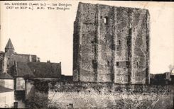 CPA Loches I et L le Donjon XI et XII S 