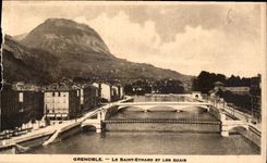 CPA Grenoble le Saint Eynard et les quais 