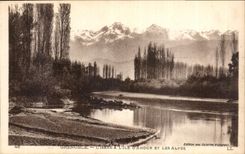 CPA Grenoble l'Isere a l'Ile d'Amour et les Alpes 