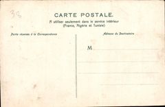 CPA Grenoble La Place Victor Hugo et les Forts 