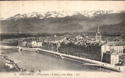 CPA Grenoble Panorama L'Isere et les Alpes 