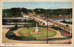 CPA Tours Vue sur le Grand Pont de Pierre 