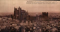 CPA Narbonne Vue d'ensemble Cathedrale St Just Tour de Gilles Aycelin 