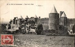 CPA La Cite de Carcassonne Tour de la Vade 