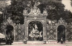 CPA Nancy Place Stanislas Grilles en fer Forge de Jean lamour Fontaine d'Amphitrite 