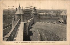 CPA Cite de Carcassonne Interieur des Remparts Cote Sud le Theatre 