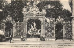 CPA Nancy Place Stanislas Grilles en fer forge de Jean Lamour Fontaine d'Amphitrite 