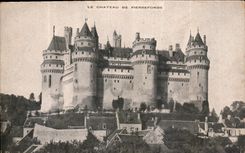 CPA Le Chateau de Pierrefonds 