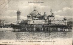 CPA Nice la Jetee Promenade vue prise de la Mer 