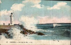 CPA Cannes un coup de Mer Phare