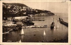 CPA Cote d'Azur Artistique Nice Le Port et le mont Boron Bateau