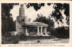 CPA Nancy monument aux Morts de la Grande Guerre 