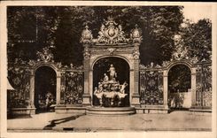 CPA Nancy M et M Place Stanislav le Bassin d'Amphitrite 