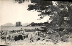 CPA Ile Saint Honorat Monastere Fortifie de l'Abbaye de Lerins 