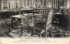 CPA Versailles la galerie des Glaces 