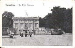 CPA Versailles le Petit Trianon 