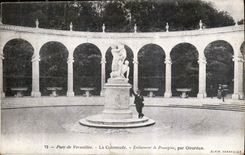 CPA Versailles la Colonnade Enlevement de Proserpine par Girardon 
