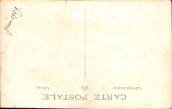 CARTE PHOTO Femme Verdun