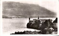 CPA Lac du Bourget Abbaye d'Hautecombe Vue vers Aix et le Mont Reyvard 