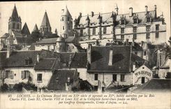 CPA Loches Le chateau Royal bati au XII siecle et agrandi au XV habite autrefois par les Rois Charle