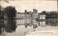 CPA Palais de Fontainebleau L'Etang des Carpes et le Pavillon de l'Empereur 