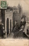 CPA Cite de Carcassonne la Porte de l'Aude 