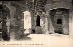 CPA Carcassonne Cite Salle de la tour Saint Nazaire 