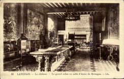 CPA Langeais le Chateau le grand salon ou salle d'Anne de Bretagne 