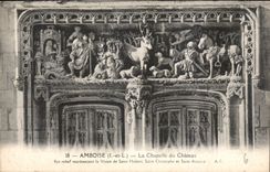 CPA Amboise I et L La Chapelle du Chateau Bas relief representant la Vision de Saint Hubert Saint Ch