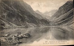 CPA Environs de Cauterets Le Lac de Gaube et le Vignemale 