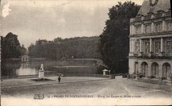 CPA Palais de Fontainebleau Etang des Carpes et Musee Chinois Chine China