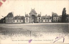 CPA Palais de Fontainebleau Place d'Armes Pavillon Henri IV 
