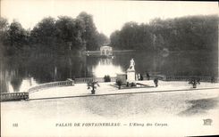 CPA Palais de Fontainebleau L'Etang des Carpes 