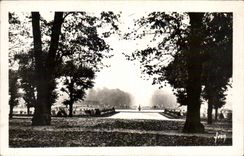 CPA Fontainebleau Jardin de Palais Le Parterre 