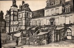 CPA Palais de Fontainebleau L'Escalier du Fer a Cheval 