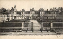CPA Fontainebleau Le Palais La Cour des Adieux 