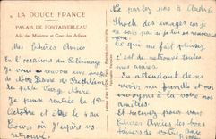 CPA La Douce France Palais de Fontainebleau Aile des Ministres et Cour des Adieux 