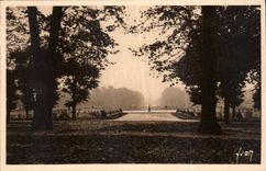 CPA Fontainebleau S et M Jardins du Palais le Parterre 