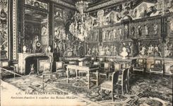 CPA Palais de Fontainebleau Ancienne chambre a coucher des Reines Meres 