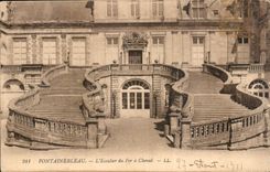 CPA Fontainebleau l'Escalier du Fer a Cheval 