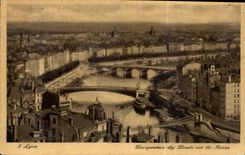 CPA Lyon Perspective des Ponts sur la Saone 