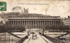 CPA Lyon le Palais de Justice et Fourvriere 