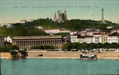 CPA Lyon le Palais de Justice et le Coteau de Fourvriere 
