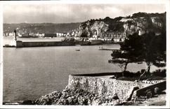 CPA Nice L'entree du port