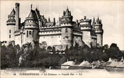 CPA Pierrefonds le Chateau facade est 